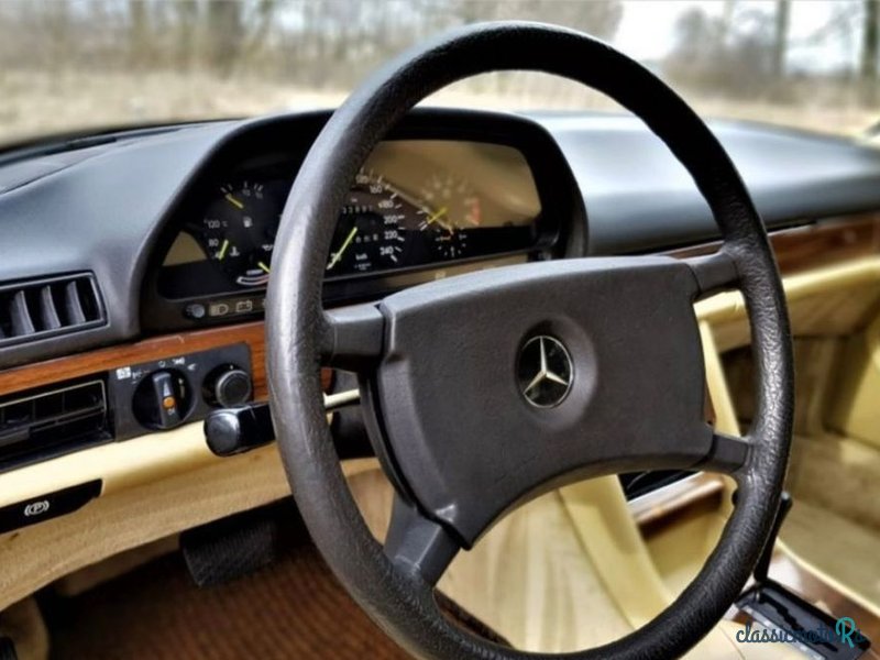 1980' Mercedes-Benz Klasa S photo #4