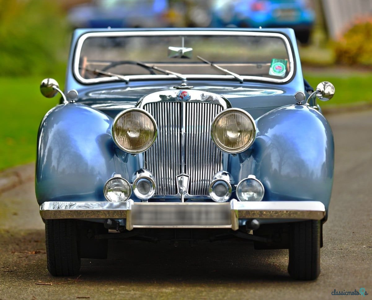 1949' Triumph 2000 photo #3