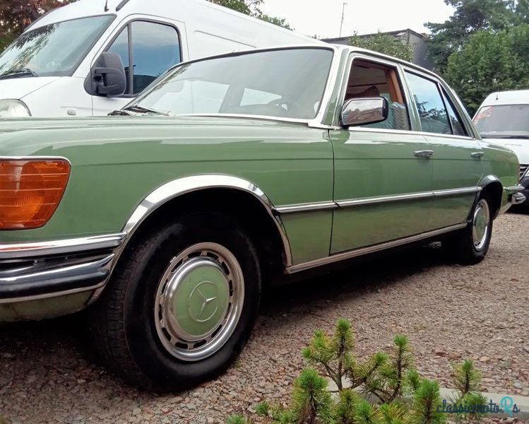 1975' Mercedes-Benz 280 260 Se photo #3