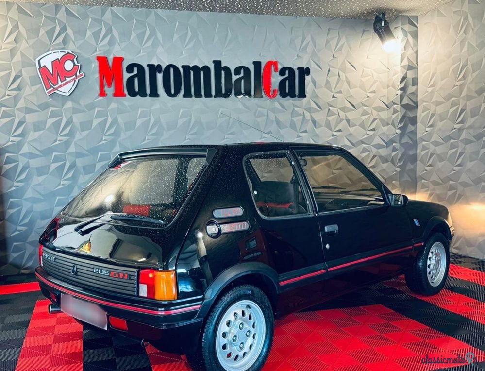 1985' Peugeot 205 1.6 Gti photo #2
