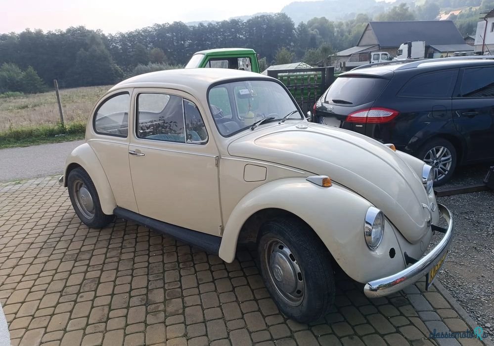 1970' Volkswagen Garbus photo #2