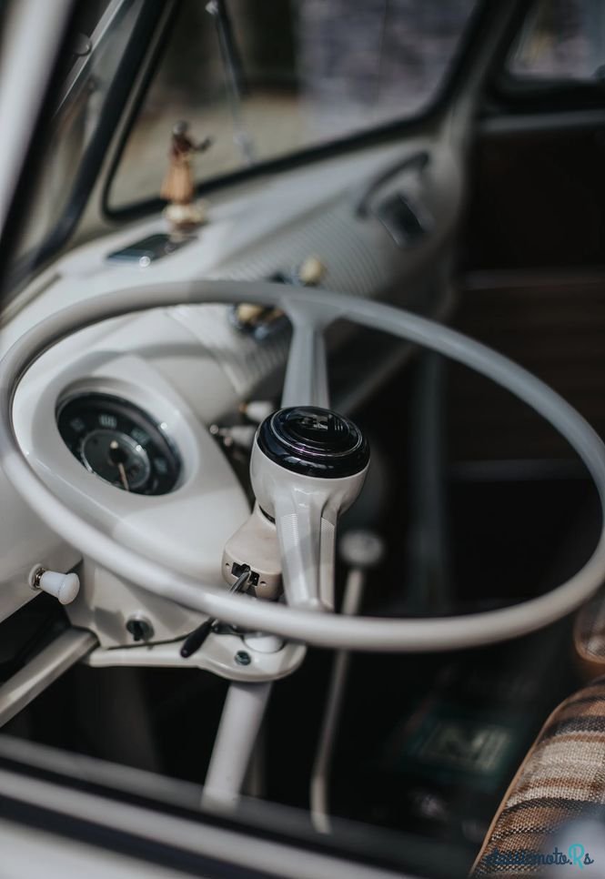 1966' Volkswagen Transporter photo #3