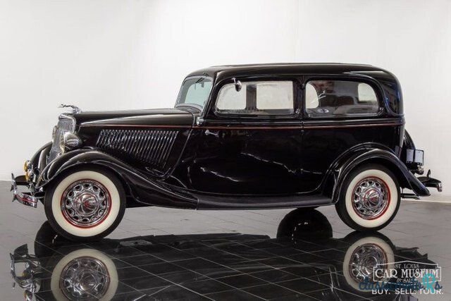 1934' Ford Model 40 photo #2