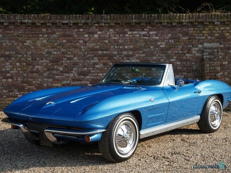 1964' Chevrolet Corvette photo #1