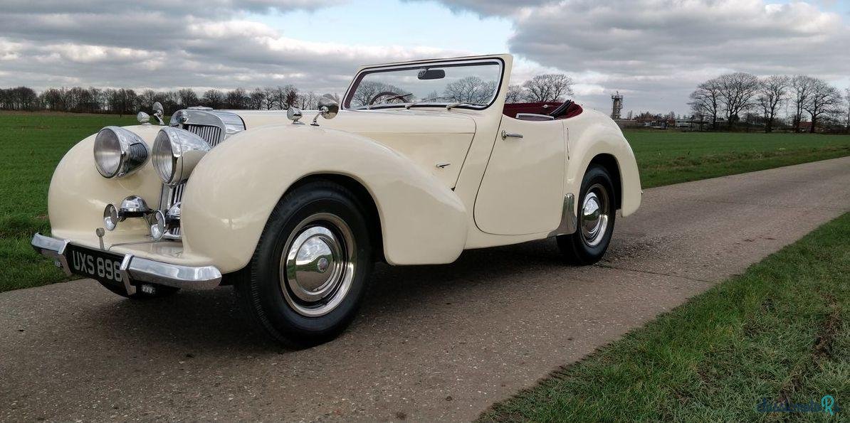 1948' Triumph Roadster photo #4