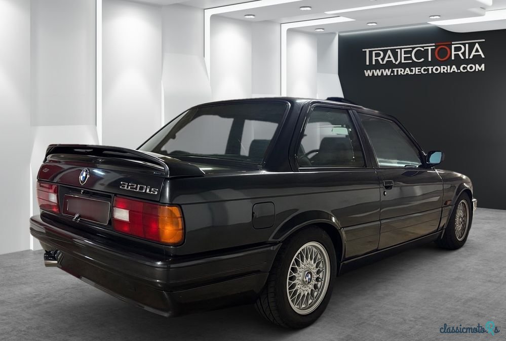 1988' BMW Série 3 Is photo #2