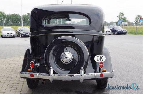 1934' Chevrolet Master photo #1