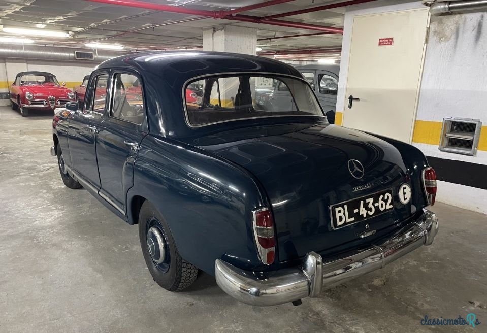 1961' Mercedes-Benz 180 photo #5