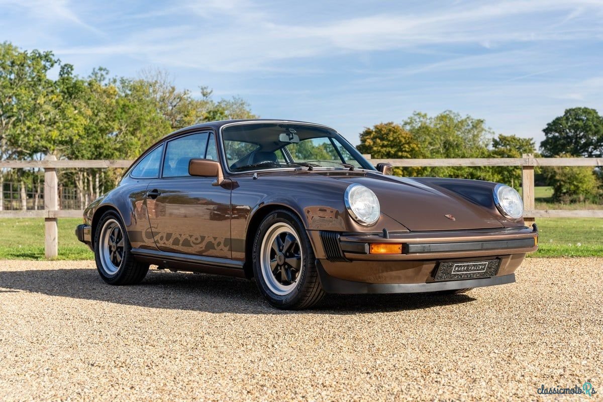 1977' Porsche 911 photo #1