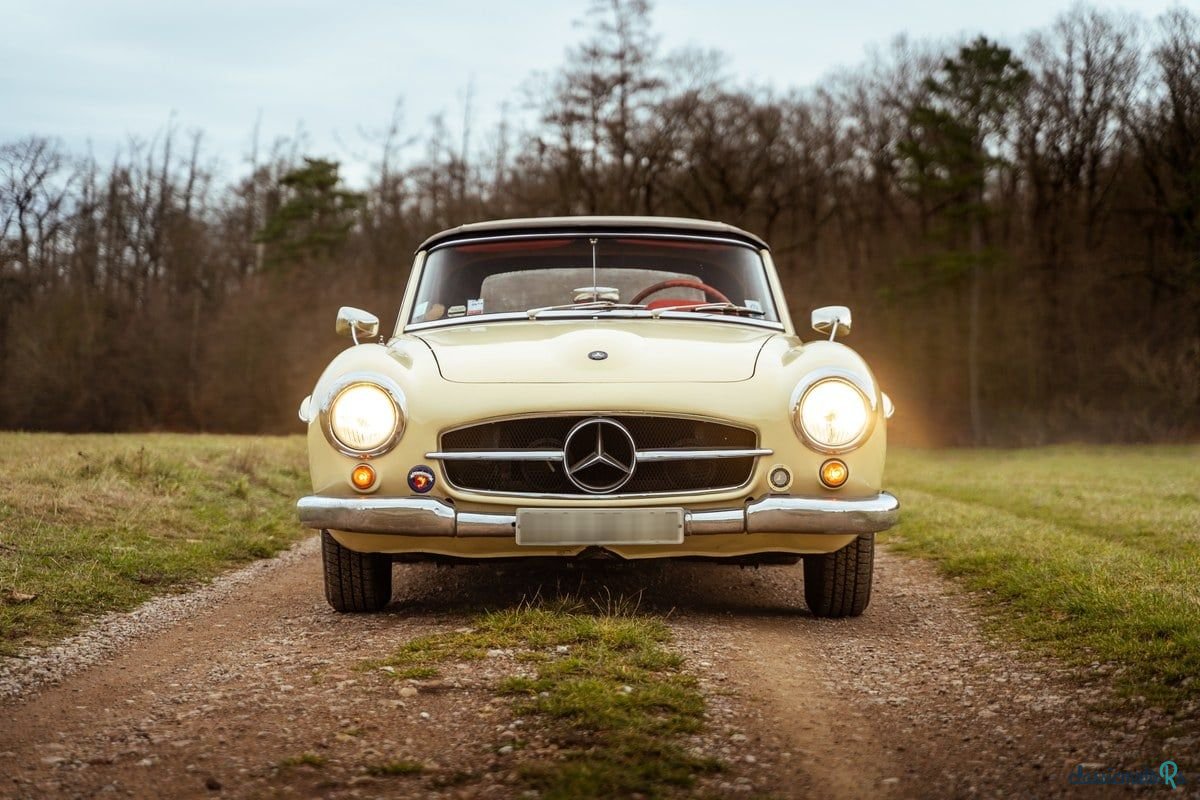 1960' Mercedes-Benz Sl Class photo #1