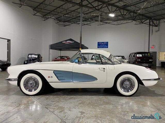 1958' Chevrolet Corvette photo #2