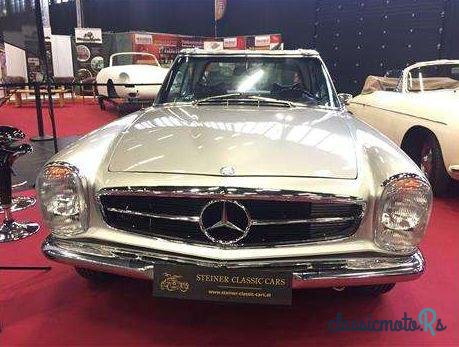 1970' Mercedes-Benz 280 SL Pagode photo #2