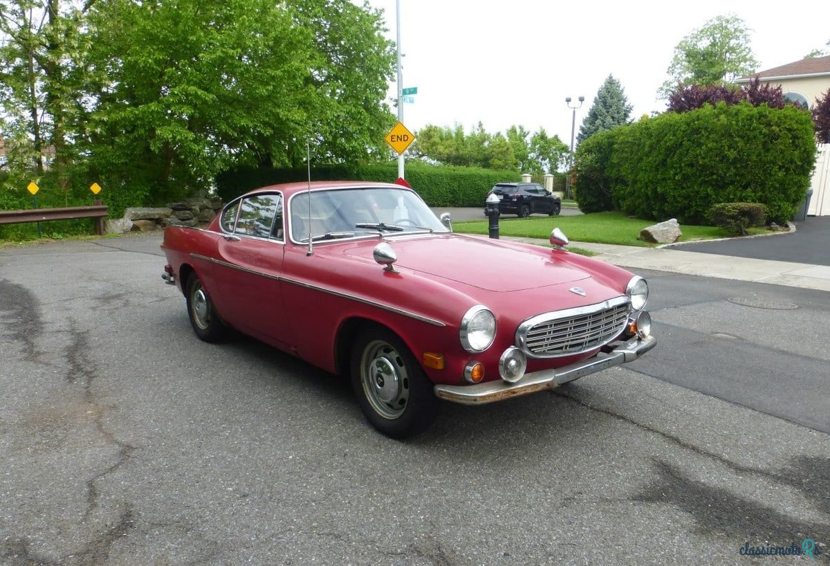 1969' Volvo 1800S photo #1