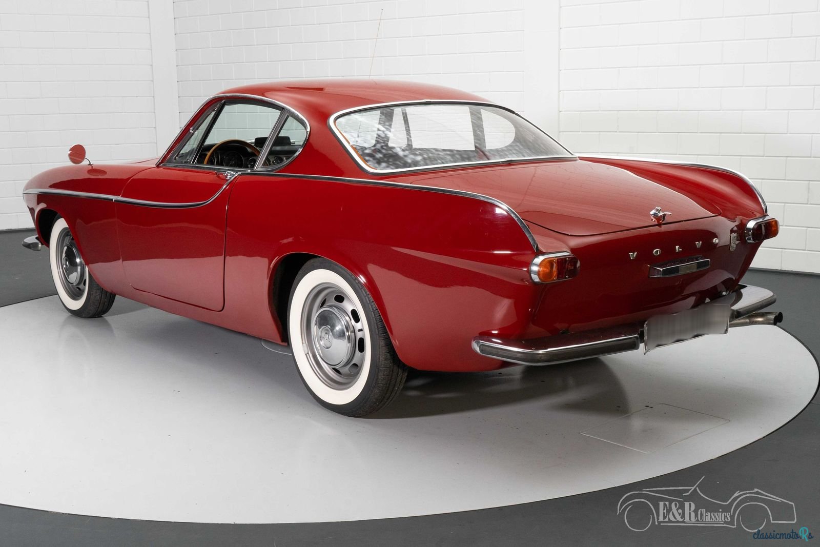 1965' Volvo P1800S photo #4