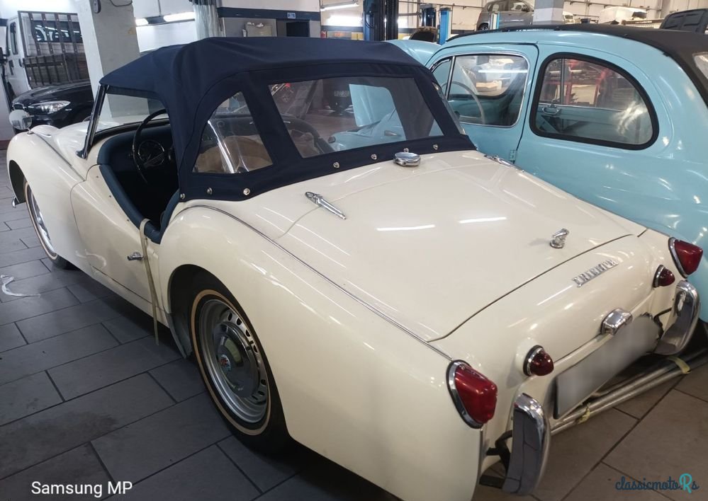 1958' Triumph TR3 photo #6