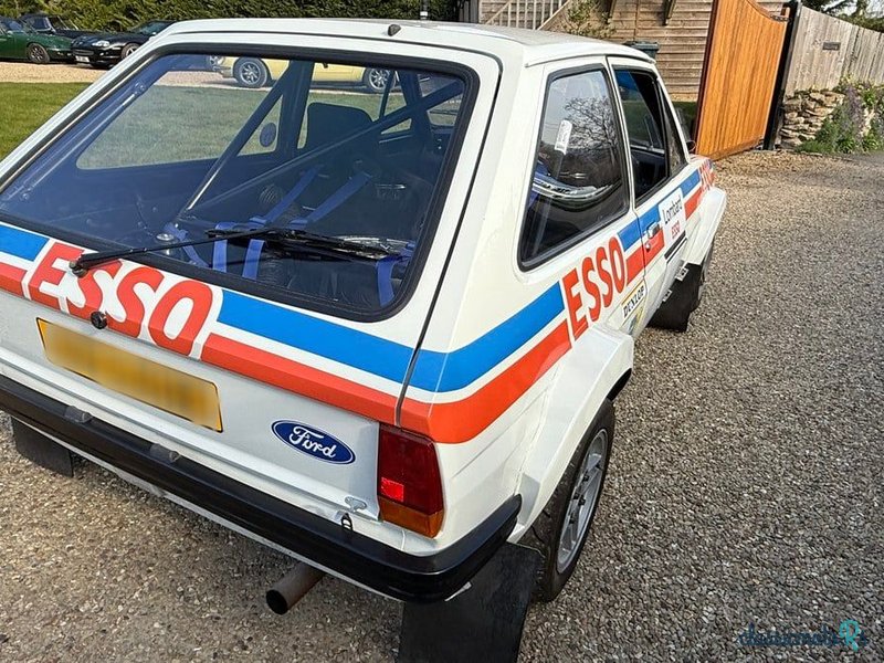 1976' Ford Fiesta photo #4