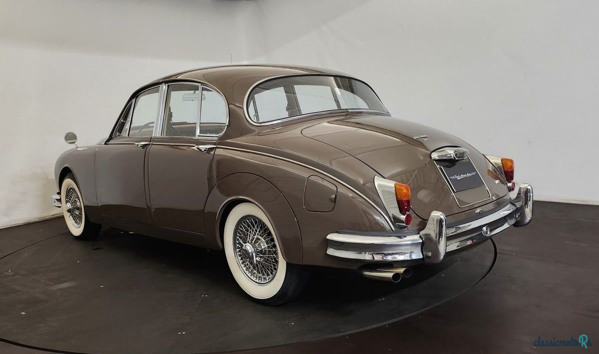 1963' Jaguar Mark 2 photo #3