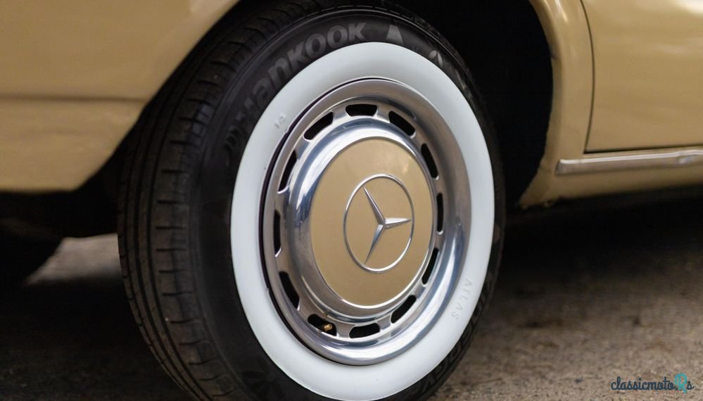 1973' Mercedes-Benz W115 200D/8 photo #3