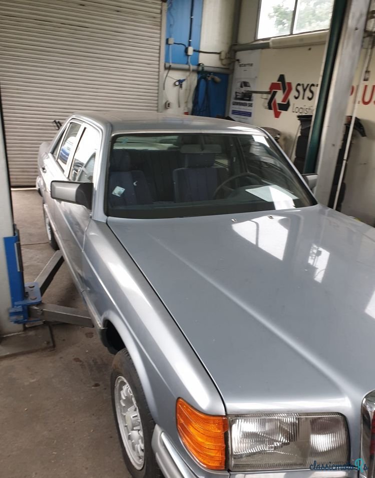 1980' Mercedes-Benz 280 photo #3