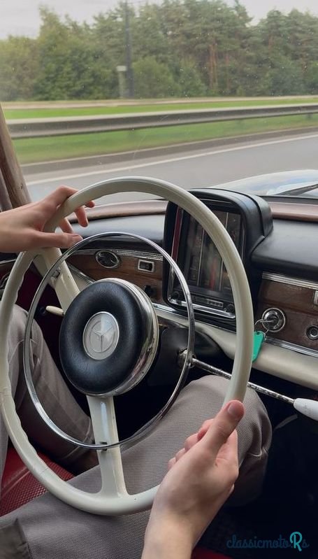 1960' Mercedes-Benz 220 SB photo #6