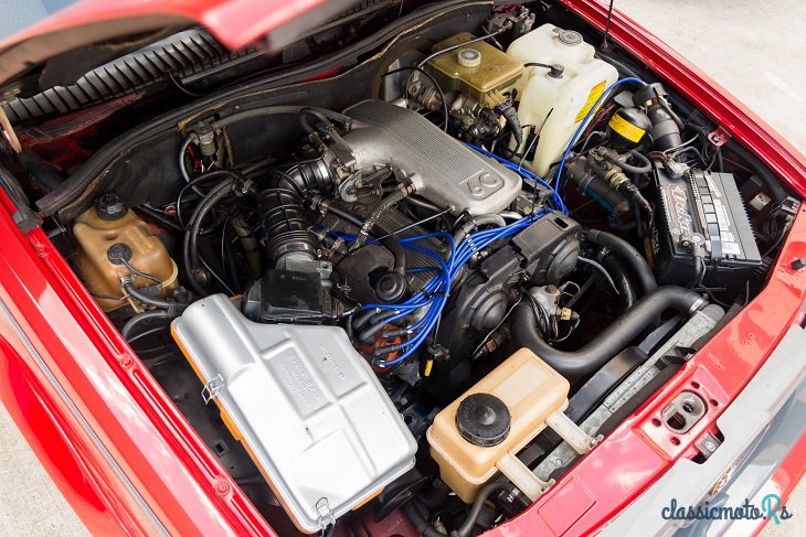 1989' Alfa Romeo 75 photo #5