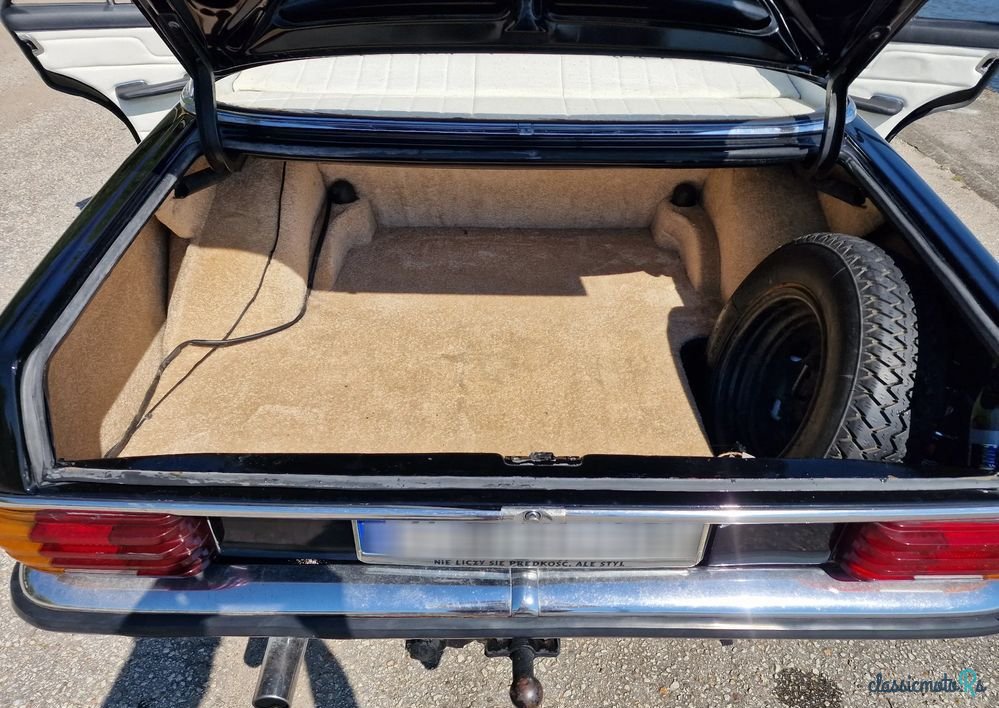 1971' Mercedes-Benz W115 photo #6