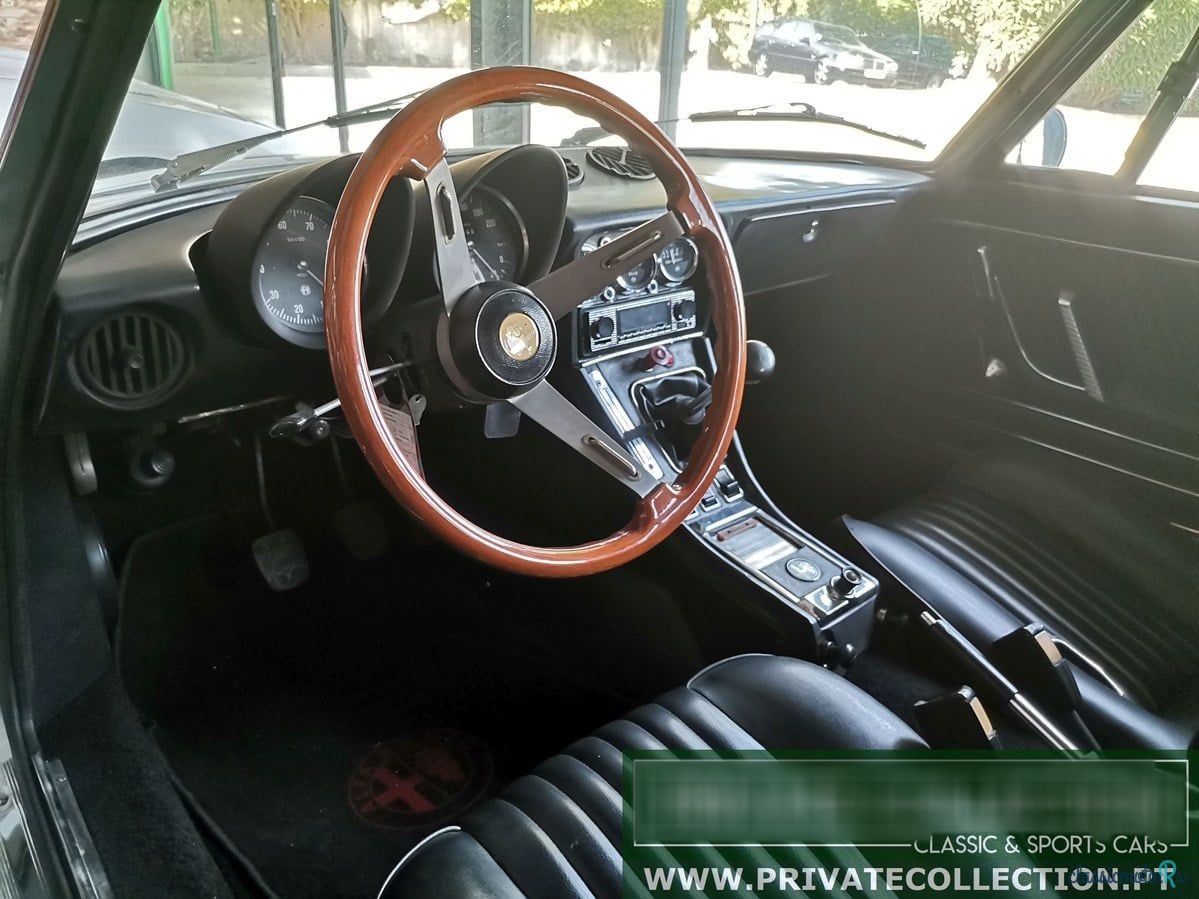 1972' Alfa Romeo 2000 photo #3