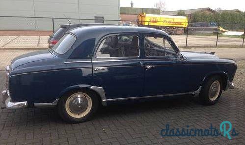 1960' Peugeot 403 Saloon photo #3