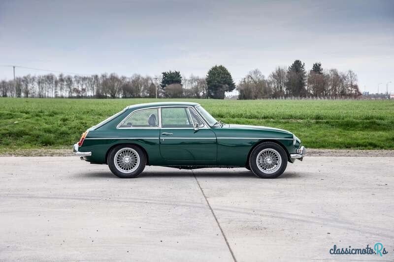 1969' MG MGC photo #5