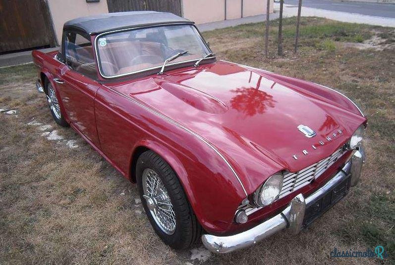 1964' Triumph TR4 photo #1