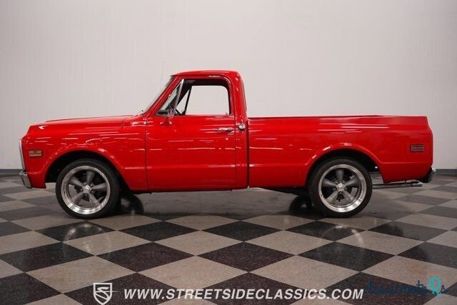 1972' Chevrolet C/K Truck photo #2