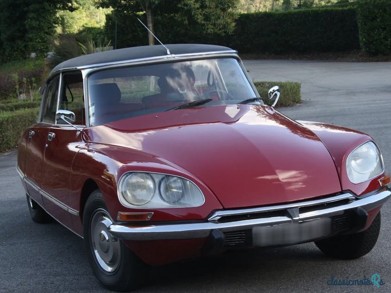 1973' Citroen DS photo #1