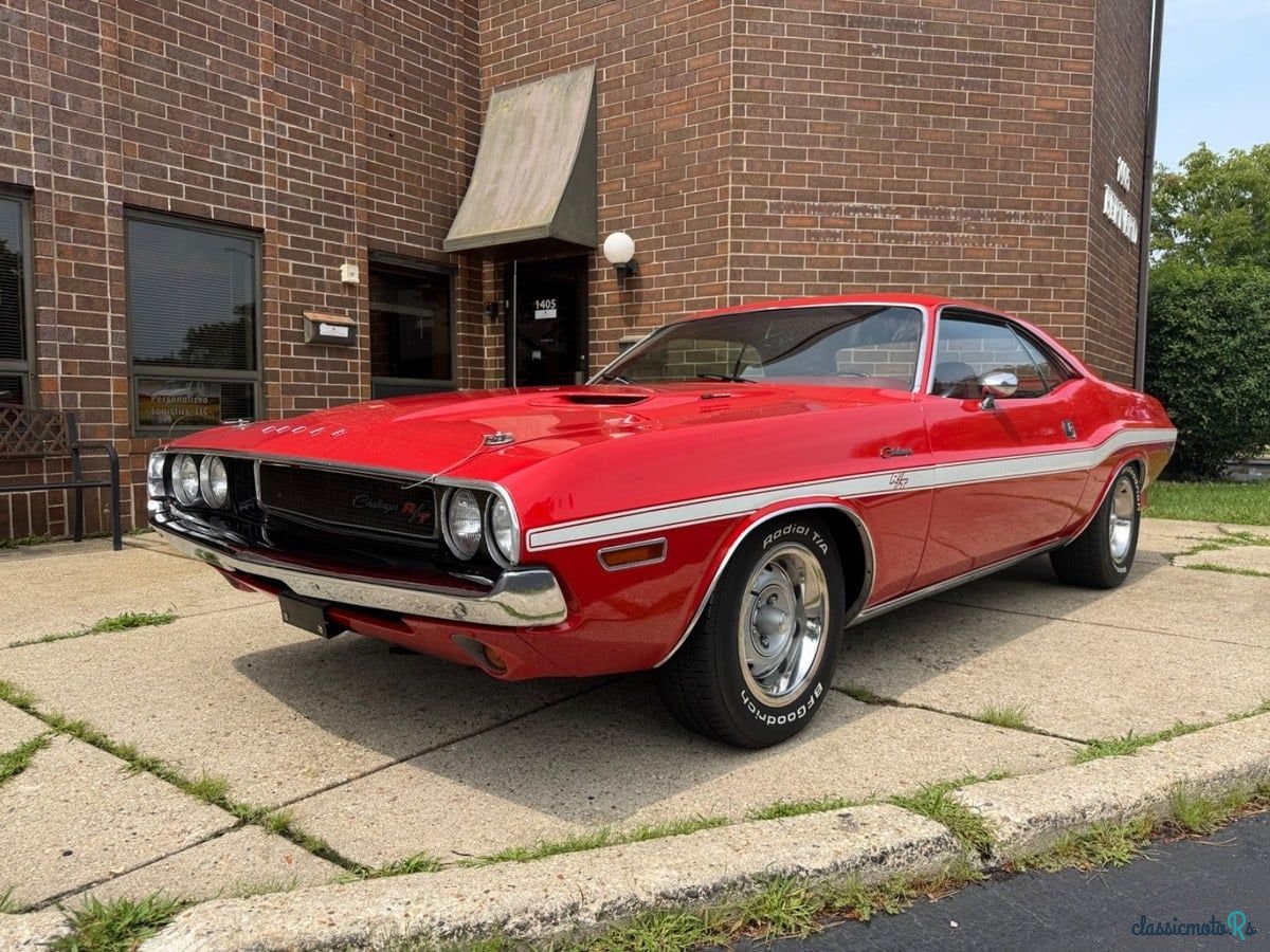 1970' Dodge Challenger photo #1
