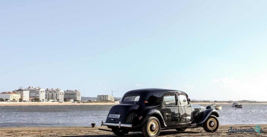 1957' Citroen 11 photo #5