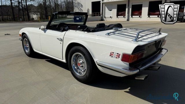 1976' Triumph TR6 photo #3