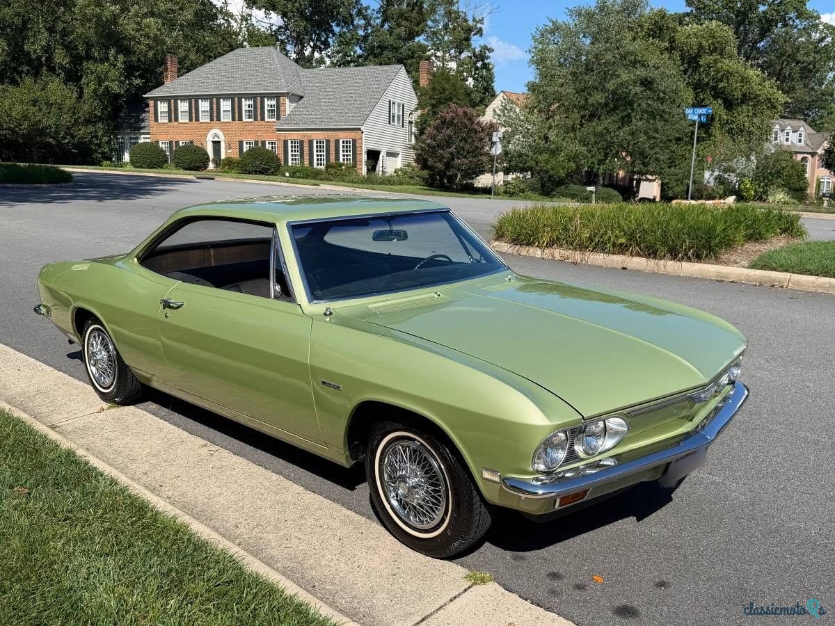 1968' Chevrolet Corvair photo #1