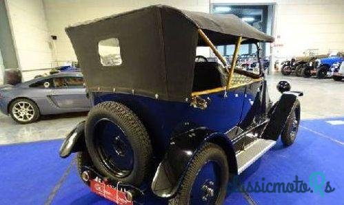 1923' Renault Cabrio photo #1