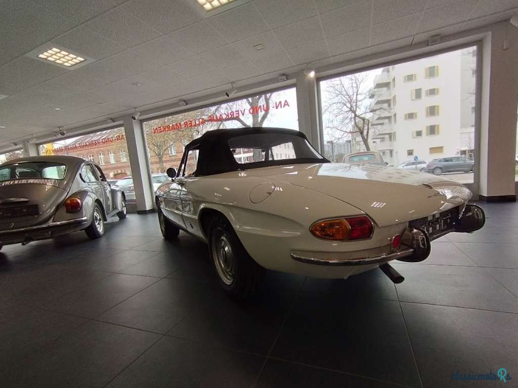 1968' Alfa Romeo Spider photo #4
