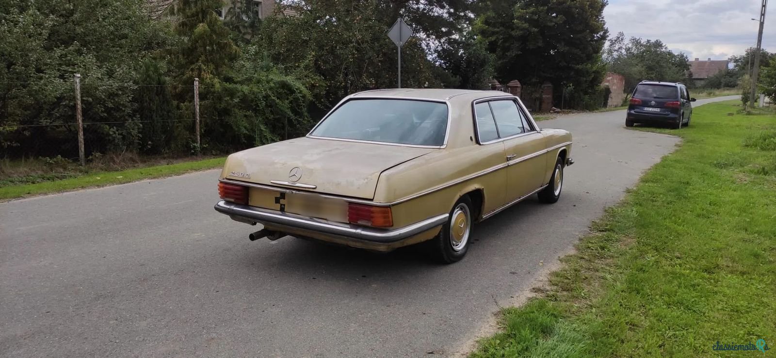 1974' Mercedes-Benz W114 250 photo #6