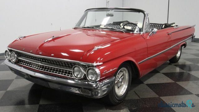 1961' Ford Galaxie photo #4