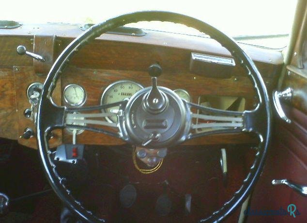 1947' Lea Francis Four Light Saloon photo #3