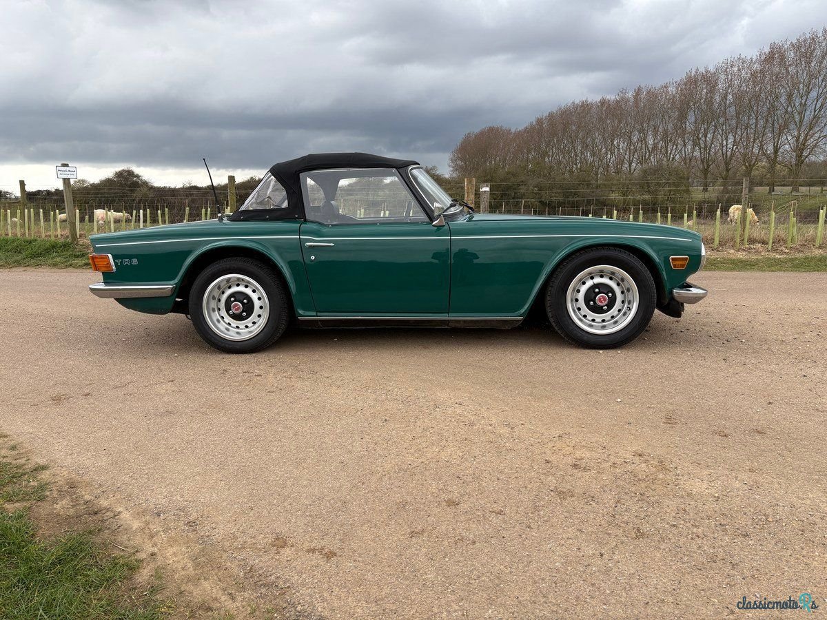 1974' Triumph TR6 photo #2