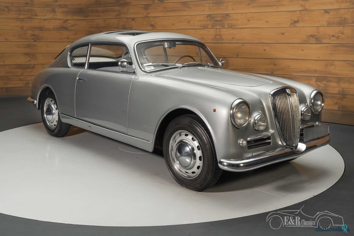 1959' Lancia Aurelia photo #3