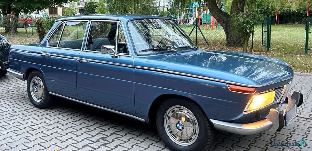 1969' BMW Neue Klasse 2000 photo #6