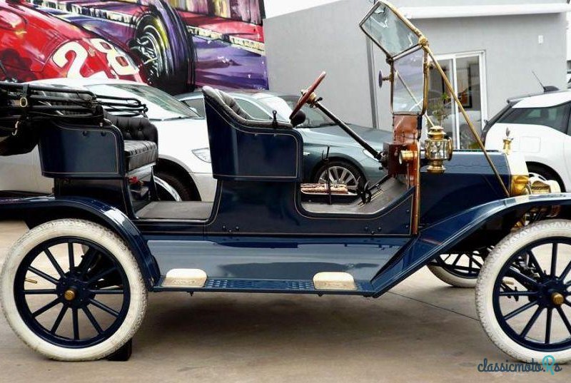 1911' Ford T Modelo T photo #1