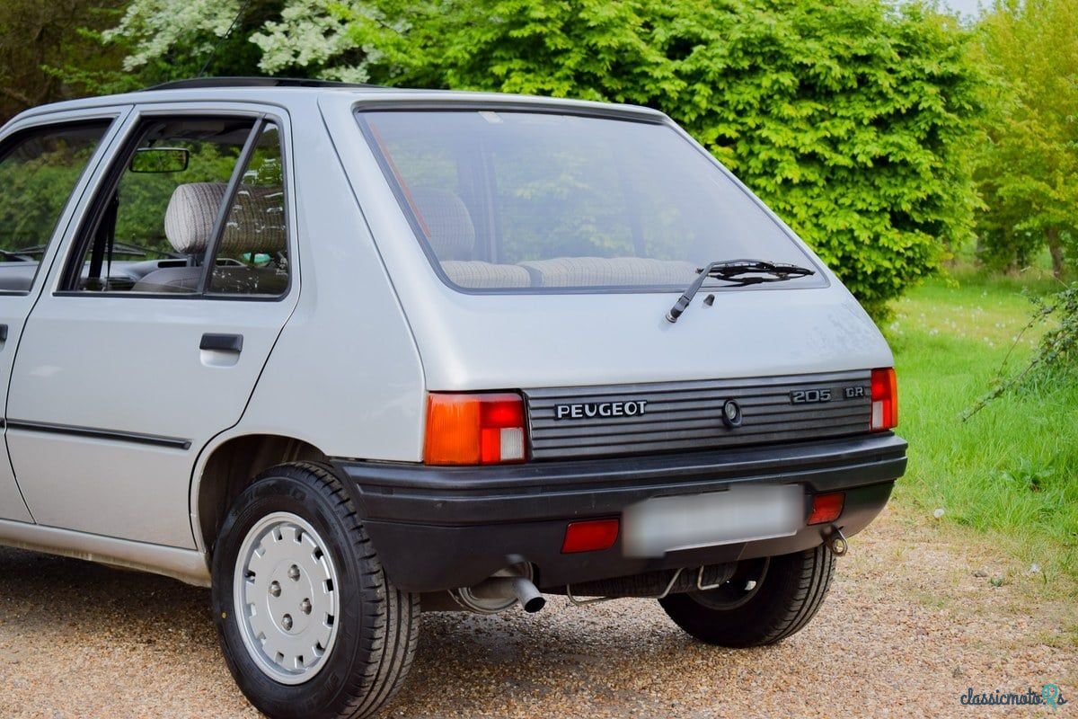 1990' Peugeot 205 photo #6