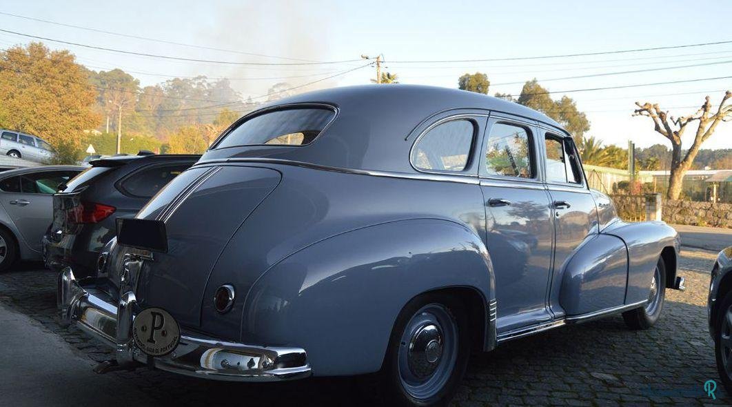 1948' Pontiac Streamliner Silver Streak photo #1