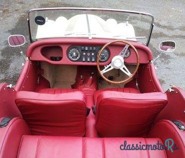 1973' Morgan 4/4 1600Cc 4 Seater photo #4