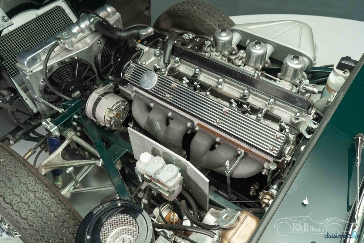 1969' Jaguar E-Type photo #2