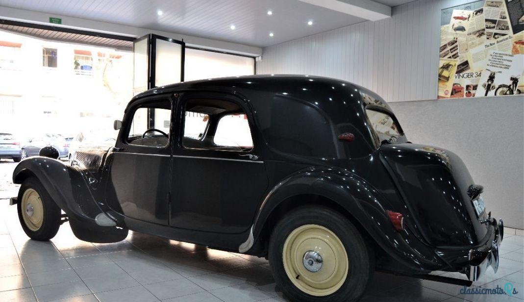 1953' Citroen 11 photo #1